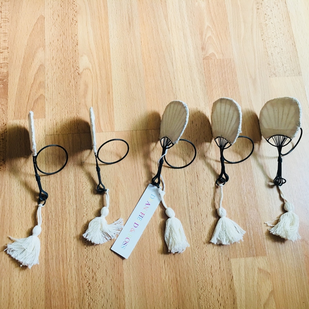 NWT ~ DRANSFIELD & ROSS Set of 5 Fan Napkin Rings